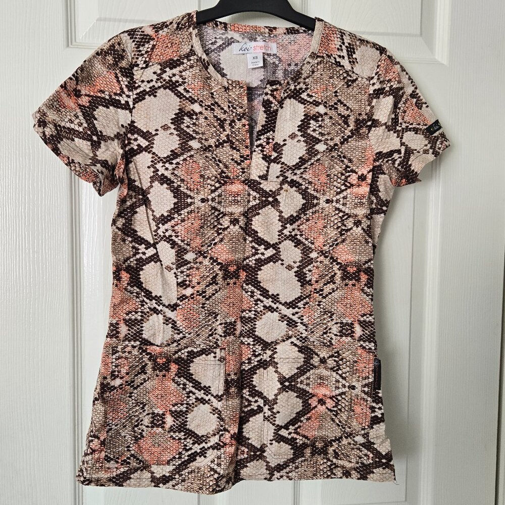 Koi Stretch Snake Patterned Scrub Top XS